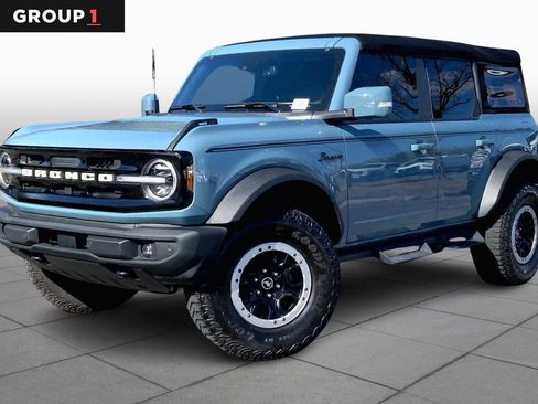 Used 2023 Ford Bronco Outer Banks w/ Sasquatch Package image 1