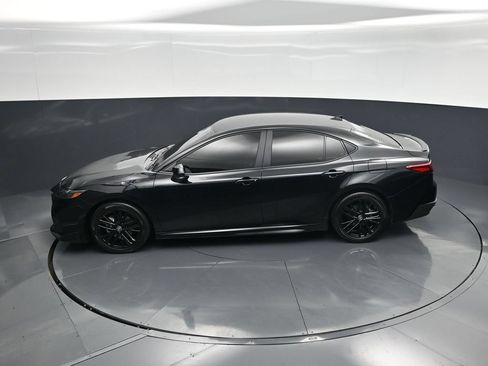 Used 2026 Toyota Camry SE FWD image 44