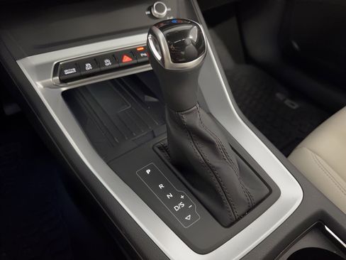 Certified 2022 Audi Q3 2.0T Premium Plus image 24