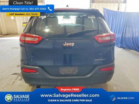 Used 2014 Jeep Cherokee Sport image 8