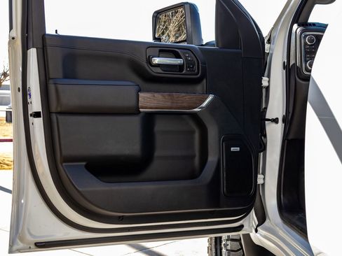 Used 2021 GMC Sierra 2500 Denali w/ Denali Ultimate Package image 36