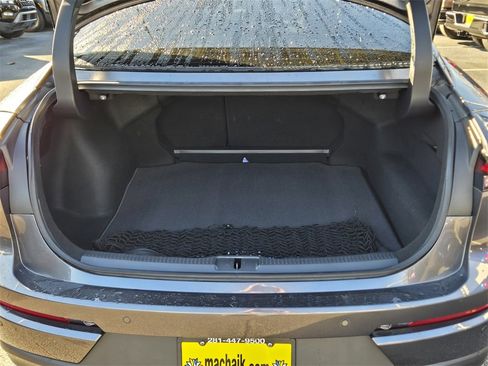 Used 2023 Toyota Crown Limited image 11