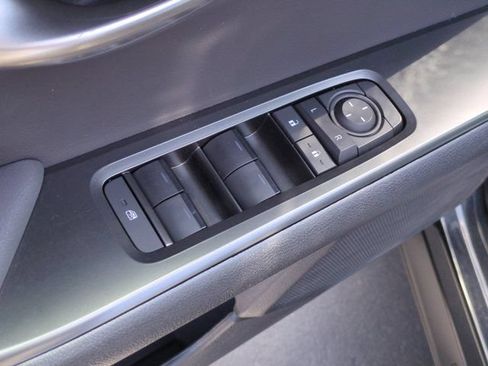 Used 2025 Lexus UX 300h FWD w/ Accessory Package (Z2) image 15