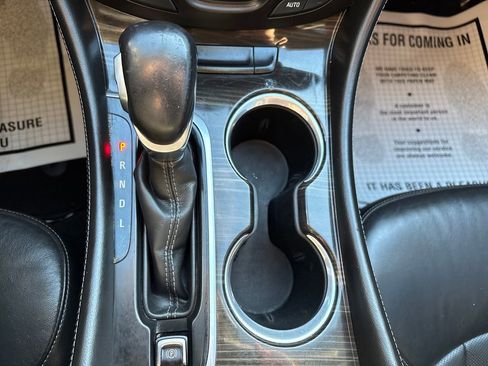 Used 2019 Buick Envision Essence image 27