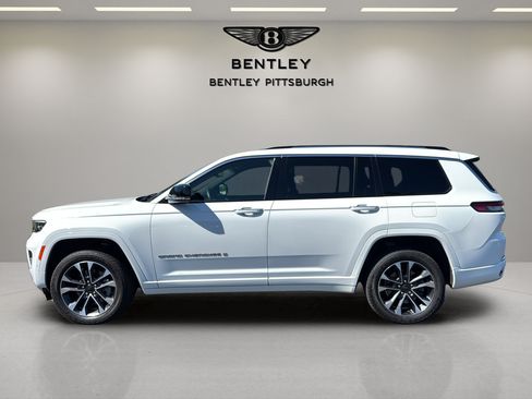 Used 2021 Jeep Grand Cherokee L Overland w/ Luxury Tech Group IV AWD/4WD image 8
