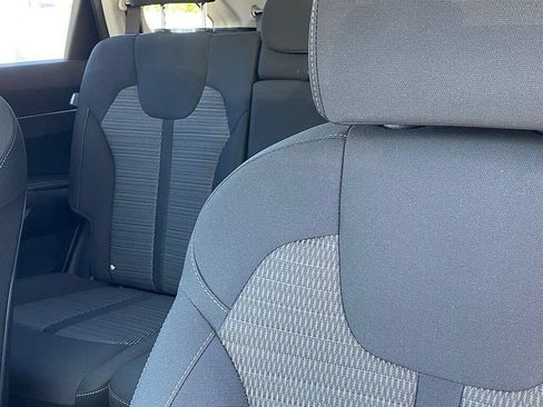 New 2026 Kia Sorento LX FWD image 13