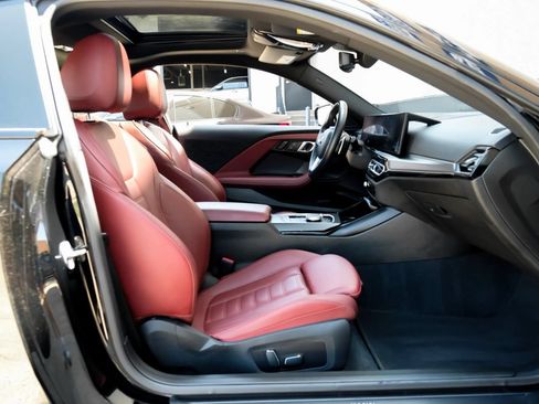Used 2024 BMW 230i Coupe w/ Convenience Package RWD image 37