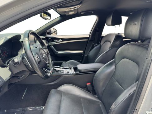 Used 2021 Kia Stinger GT-Line RWD image 9