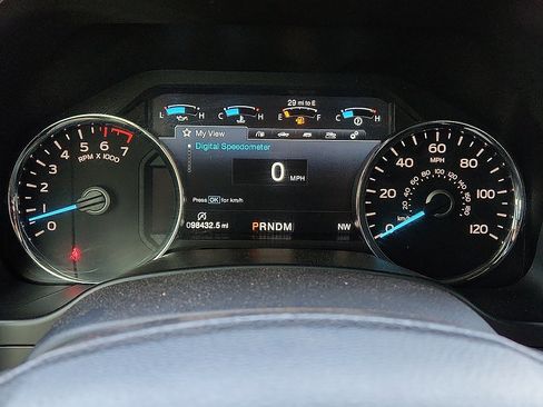 Used 2020 Ford F150 Platinum image 10