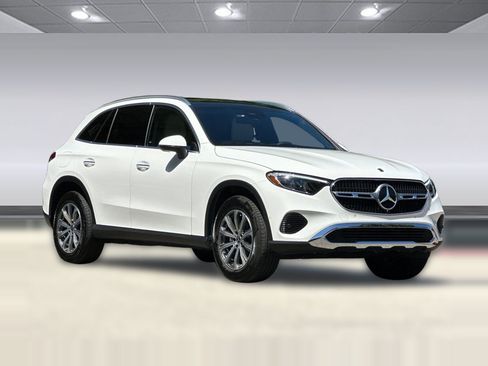 Used 2026 Mercedes-Benz GLC 300 4MATIC image 6