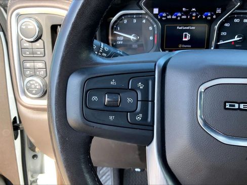 Used 2021 GMC Sierra 1500 Denali w/ Technology Package AWD/4WD image 23
