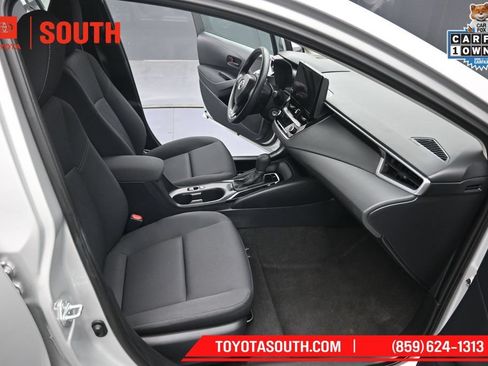 Used 2024 Toyota Corolla LE FWD image 30