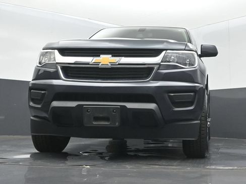 Used 2017 Chevrolet Colorado W/T w/ WT Convenience Package RWD image 11