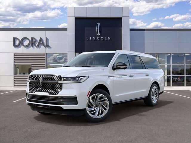 New 2027 Lincoln Navigator L Reserve RWD image 2