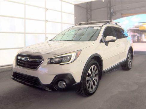 Used 2018 Subaru Outback 3.6R Touring w/ Protection Package #1 AWD/4WD image 1