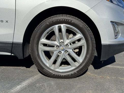 Used 2018 Chevrolet Equinox Premier image 31