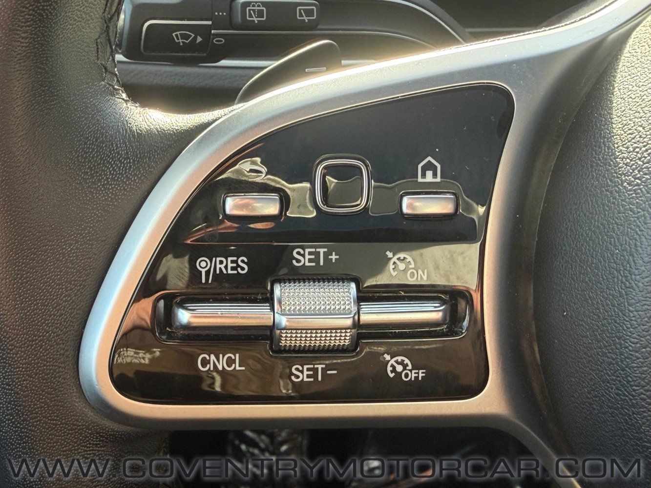 Used 2022 Mercedes-Benz GLE 350 4MATIC image 33