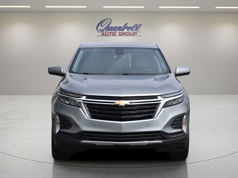 Used 2023 Chevrolet Equinox LT w/ Driver Convenience Package image 8