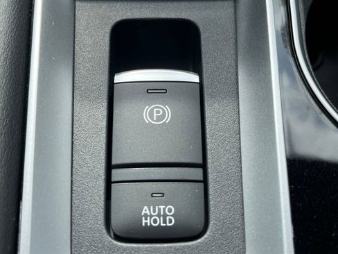 New 2025 Nissan Altima 2.5 SL image 32