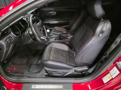 Used 2017 Ford Mustang GT Premium w/ GT Performance Package image 2