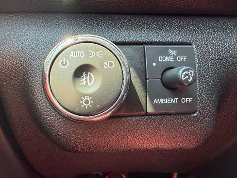 Used 2016 GMC Acadia Denali AWD/4WD image 19