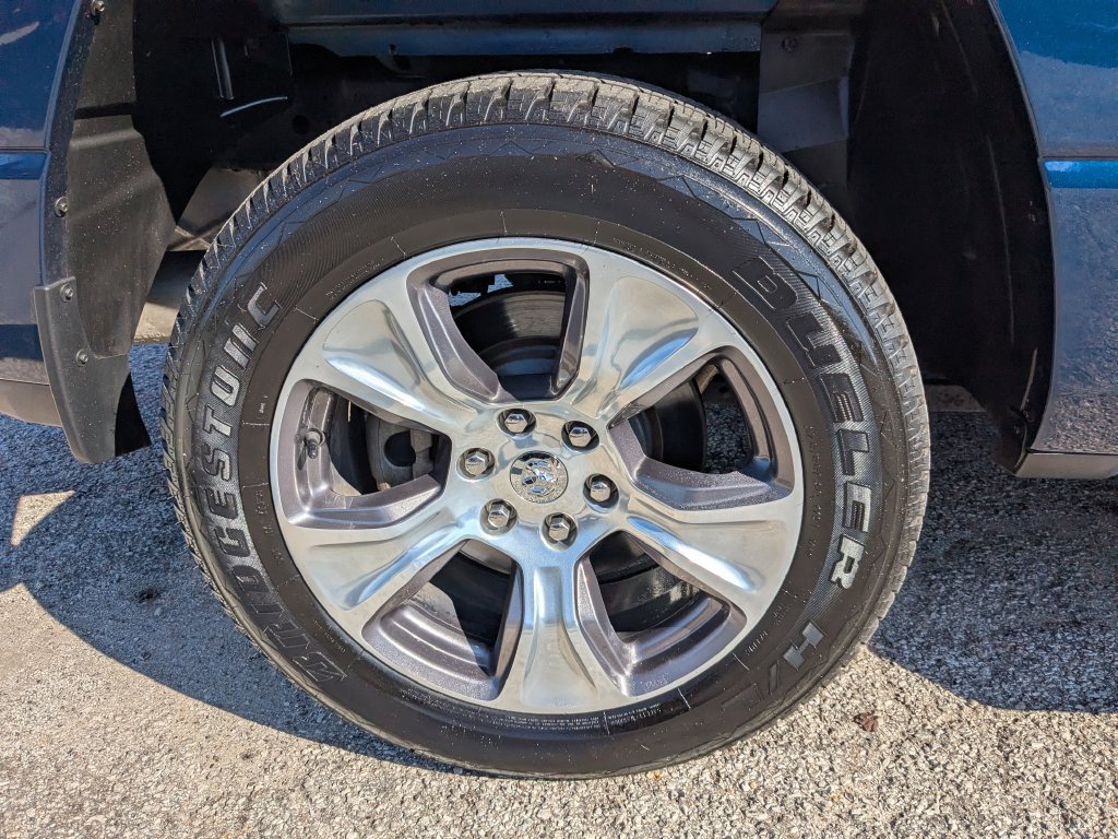 Used 2023 RAM 1500 Laramie AWD/4WD image 19