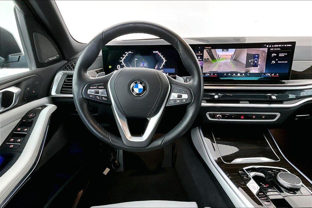 Used 2026 BMW X5 xDrive40i AWD/4WD image 6