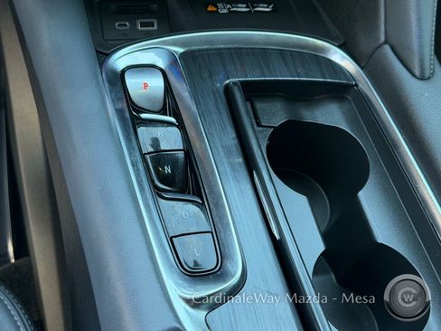 Used 2024 Buick Enclave Premium AWD/4WD image 32
