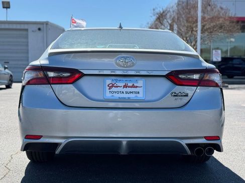 Used 2024 Toyota Camry SE image 10
