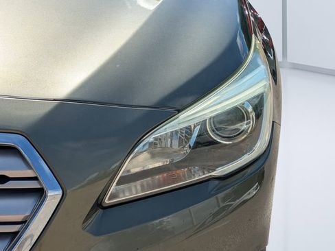 Used 2015 Subaru Outback 2.5i Limited AWD/4WD image 10