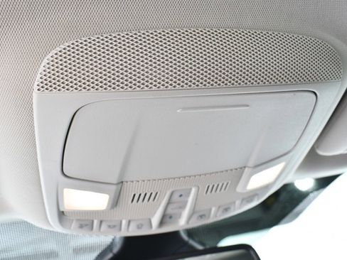 Used 2024 Ford Edge SEL w/ Convenience Package image 35