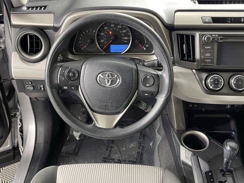 Used 2013 Toyota RAV4 LE AWD/4WD image 12