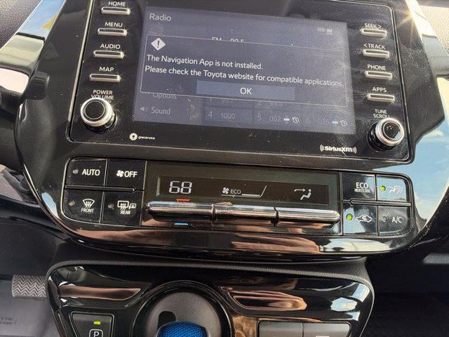 Used 2022 Toyota Prius LE FWD image 18
