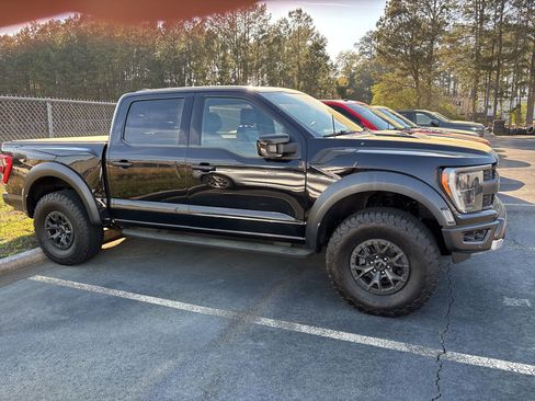 Used 2022 Ford F150 Raptor w/ Raptor 37 Performance Package image 2