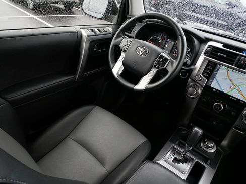 Certified 2022 Toyota 4Runner SR5 Premium w/ Moonroof Package image 9