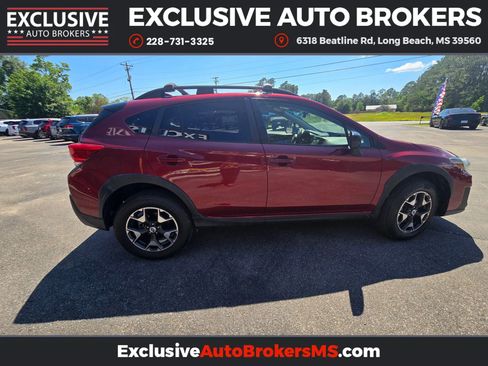 Used 2018 Subaru Crosstrek 2.0i Premium w/ Eyesight System image 5