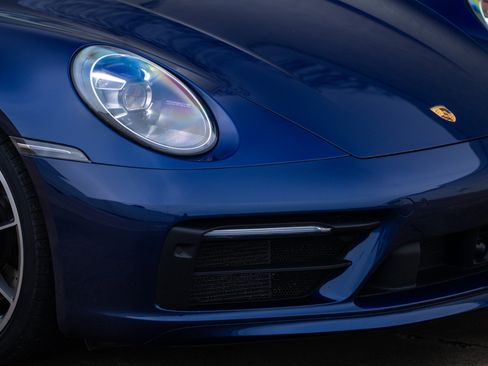 Used 2020 Porsche 911 Carrera 4S image 27