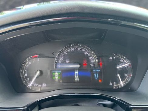 Used 2019 Cadillac XT5 FWD image 20