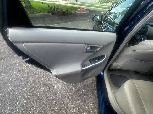 Used 2010 Toyota Prius FWD image 17