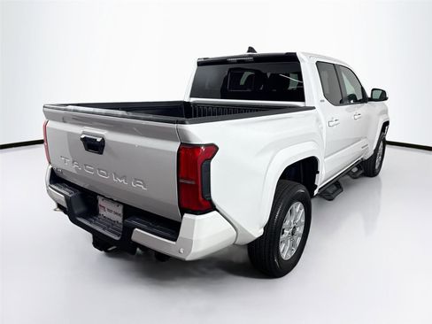 Certified 2024 Toyota Tacoma SR5 image 10