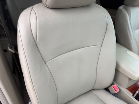 Used 2010 Toyota Highlander Limited image 49