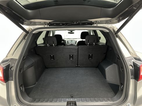 Used 2018 Chevrolet Equinox LT AWD/4WD image 14