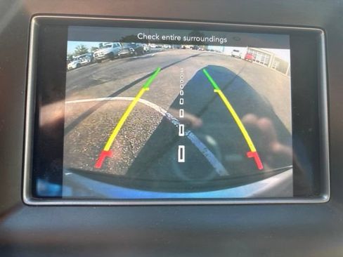 Used 2020 Jeep Grand Cherokee Laredo AWD/4WD image 12