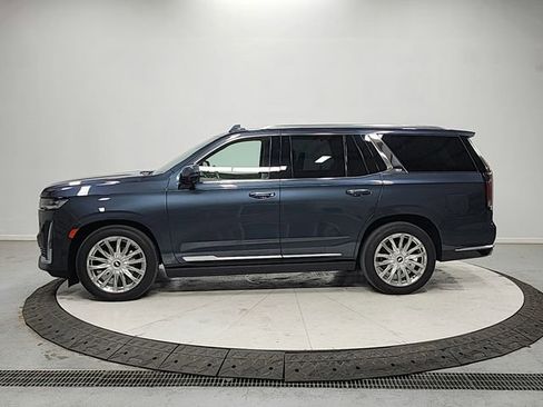 Used 2021 Cadillac Escalade Premium Luxury Platinum image 4