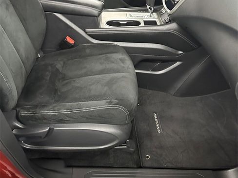 Used 2018 Nissan Murano S image 39