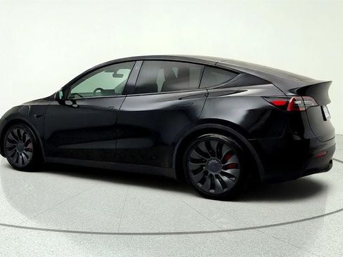 Used 2023 Tesla Model Y Long Range AWD/4WD image 7