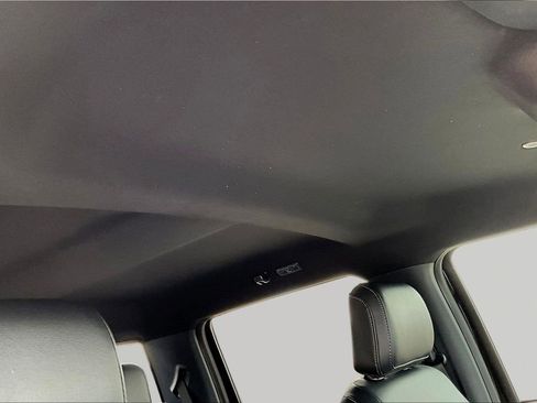 Used 2023 Ford F150 Lariat AWD/4WD image 30
