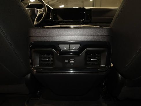Used 2024 Chevrolet Silverado 1500 ZR2 AWD/4WD image 30
