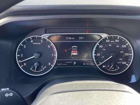 Used 2025 Nissan Rogue S image 22