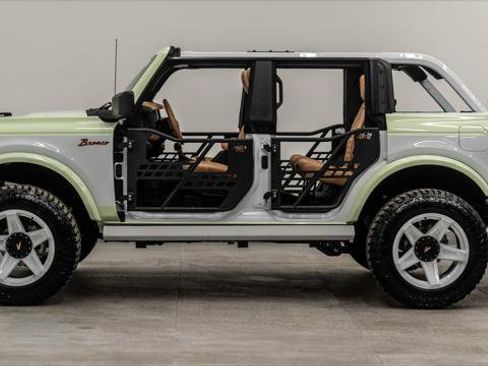 Used 2025 Ford Bronco Outer Banks image 27